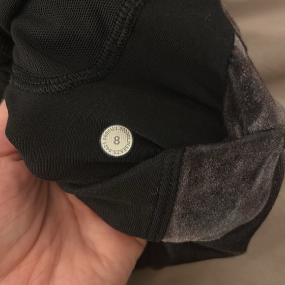 LULULEMON Velour Joggers sz 8 - Picture 3 of 8